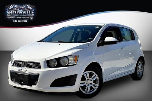 Summit White 2015 Chevrolet Sonic LT