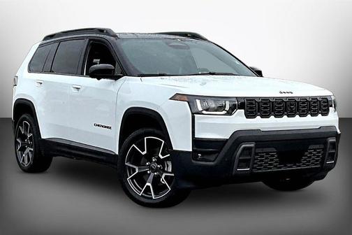 Bright White Clearcoat 2026 Jeep Cherokee Overland