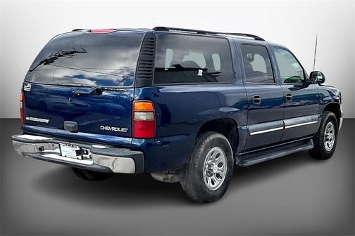 2003 Chevrolet Suburban LS