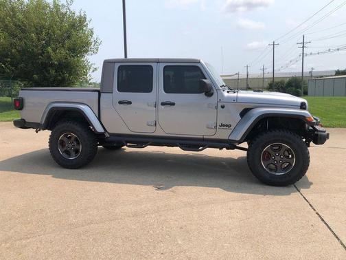 Billet Silver Metallic Clearcoat 2020 Jeep Gladiator Sport