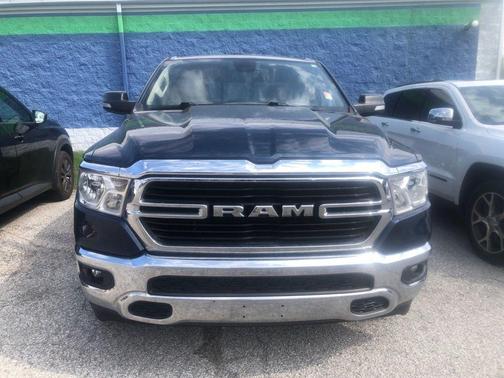 Patriot Blue Pearlcoat 2020 RAM 1500 Big Horn