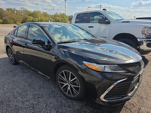 2023 Toyota Camry XLE