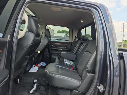 2013 RAM 1500 Laramie