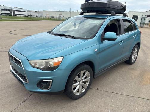 Blue 2014 Mitsubishi Outlander Sport ES