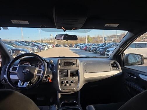 2015 Dodge Grand Caravan AVP/SE