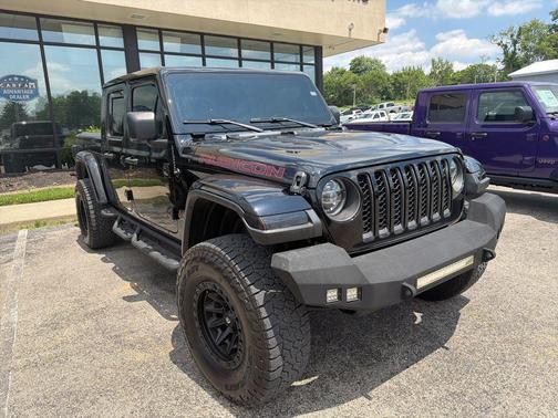 Black Clearcoat 2021 Jeep Gladiator Rubicon