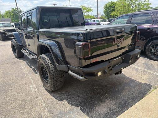 Black Clearcoat 2021 Jeep Gladiator Rubicon