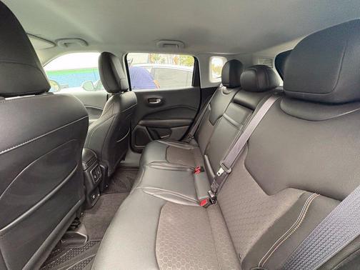 Laser Blue 2017 Jeep Compass Latitude