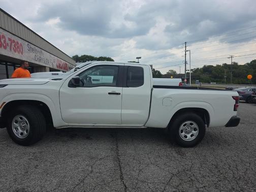 2024 Nissan Frontier S
