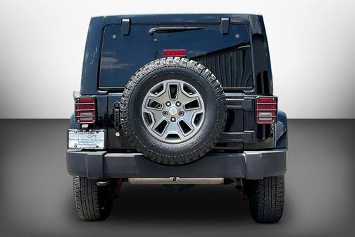 Black Clearcoat 2016 Jeep Wrangler Unlimited Rubicon