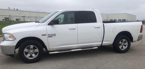 Bright White Clearcoat 2020 RAM 1500 Classic SLT