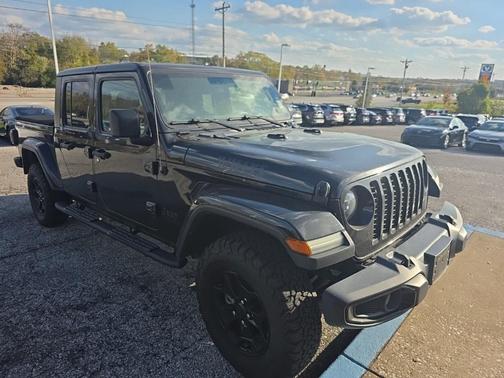 2021 Jeep Gladiator Sport