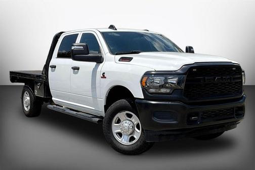 Bright White Clearcoat 2023 RAM 2500 Tradesman