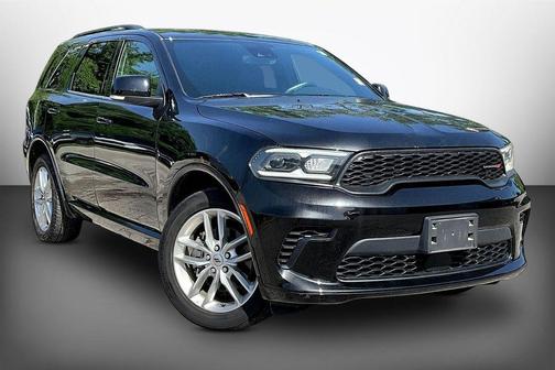 DB Black Crystal Clearcoat 2024 Dodge Durango GT