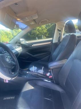 Tungsten Silver Metallic 2013 Volkswagen Passat 2.5L Wolfsburg Edition
