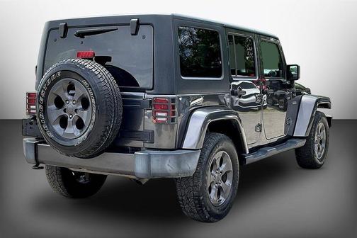Granite Crystal Clearcoat Metallic 2017 Jeep Wrangler Unlimited Sport