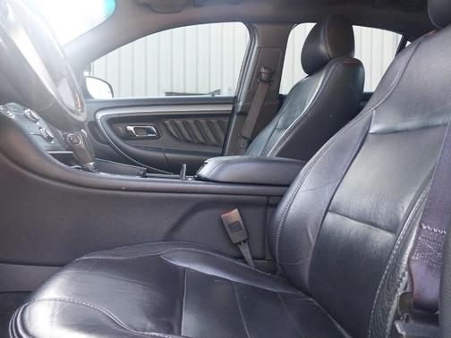 2013 Ford Taurus SEL