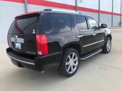 2009 Cadillac Escalade Base