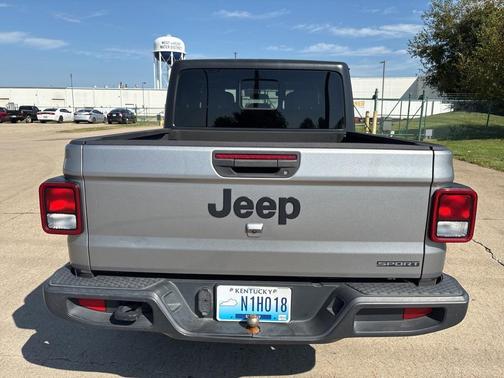 2020 Jeep Gladiator Sport