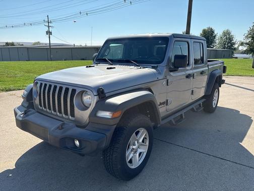 2020 Jeep Gladiator Sport