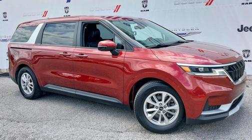 2023 Kia Carnival LX