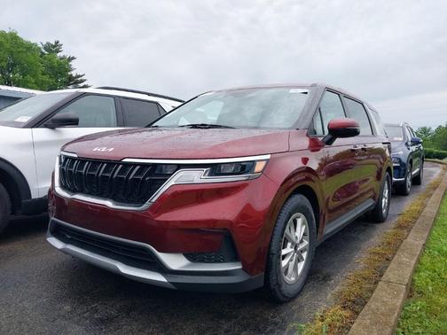 2023 Kia Carnival LX
