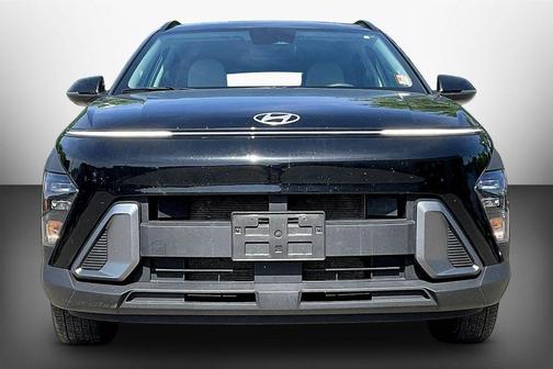 Abyss Black Pearl 2024 Hyundai KONA SEL