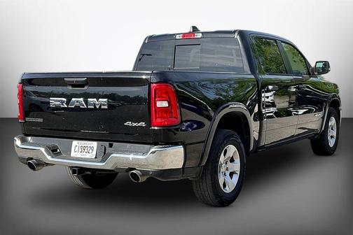 Diamond Black 2025 RAM 1500 Big Horn/Lone Star