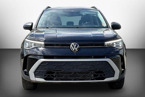 Deep Black Pearl Effect 2025 Volkswagen Taos 1.5T S