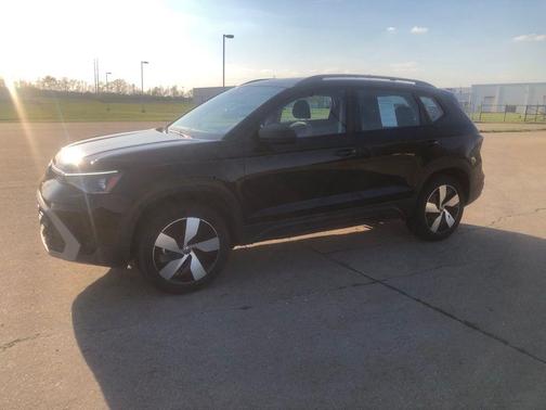 2025 Volkswagen Taos 1.5T S