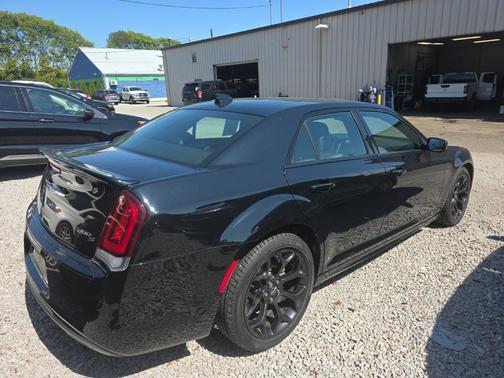 2019 Chrysler 300 S