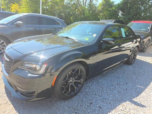 2019 Chrysler 300 S