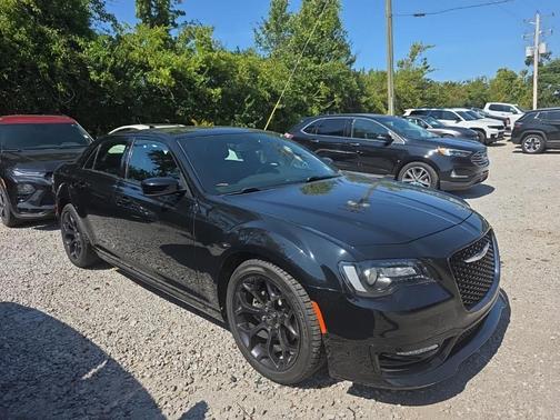2019 Chrysler 300 S