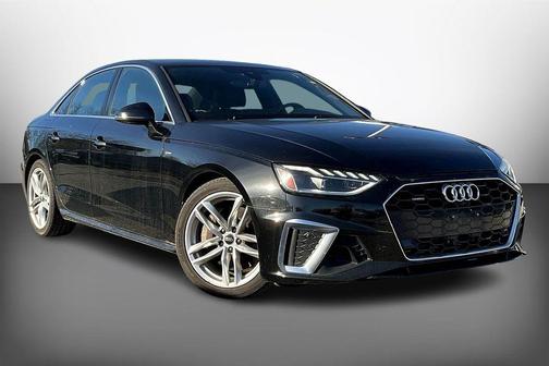 2023 Audi A4 45 S line Premium Plus