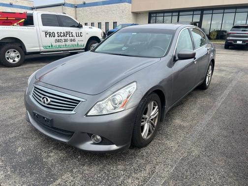 2013 INFINITI G37x Base