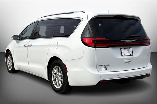 2021 Chrysler Pacifica Touring-L