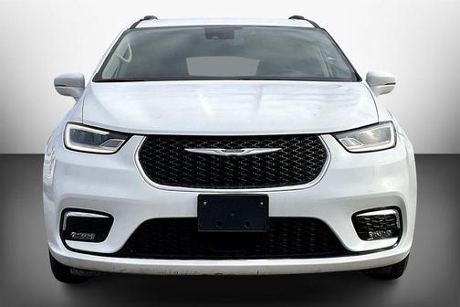 2021 Chrysler Pacifica Touring-L