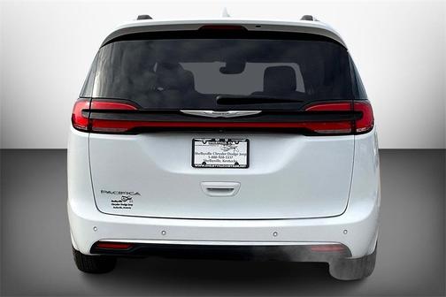 2021 Chrysler Pacifica Touring-L
