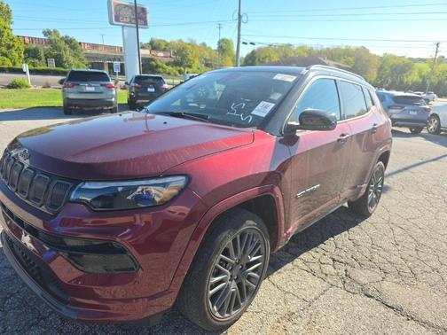 2022 Jeep Compass Altitude