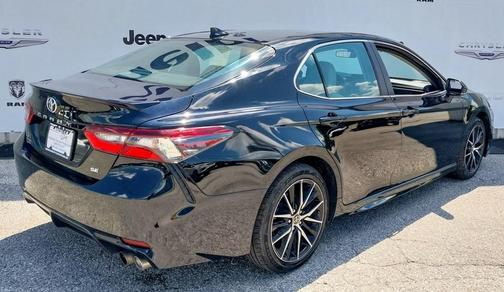2023 Toyota Camry SE Nightshade