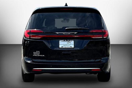 PXJ 2027 Chrysler Pacifica SELECT