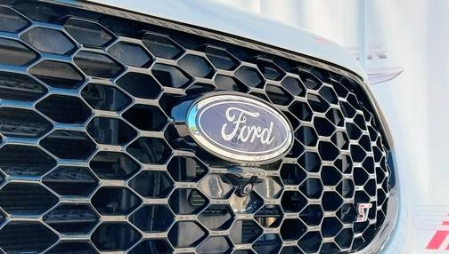 2023 Ford Edge ST
