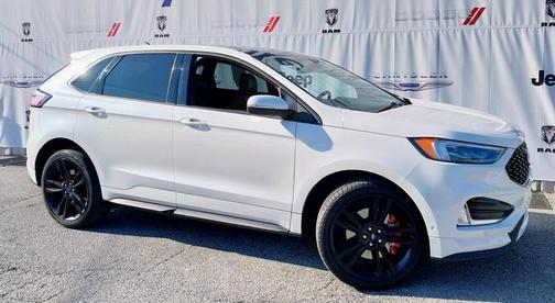 2023 Ford Edge ST