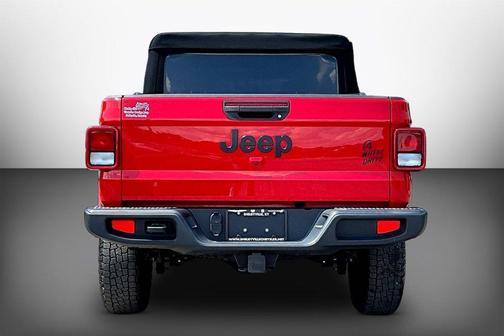 Firecracker Red Clearcoat 2022 Jeep Gladiator Sport
