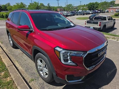 Cayenne Red Tintcoat 2022 GMC Terrain SLE