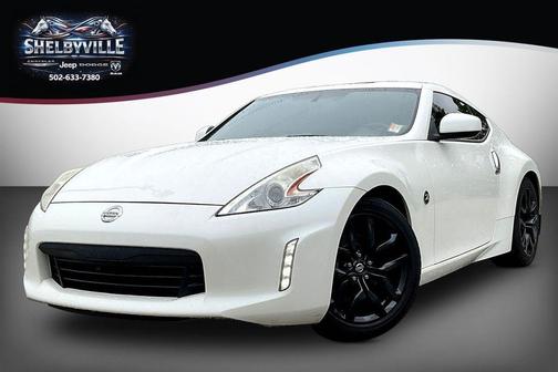 Pearl White 2016 Nissan 370Z Touring