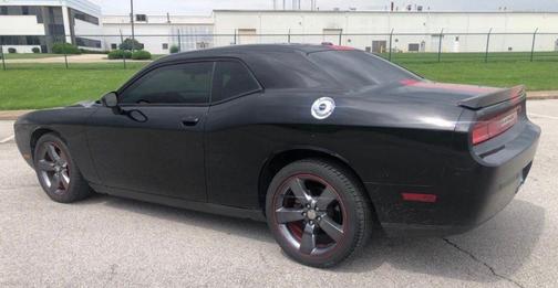 Black Clearcoat 2013 Dodge Challenger SXT