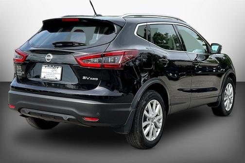 Magnetic Black 2022 Nissan Rogue Sport SV