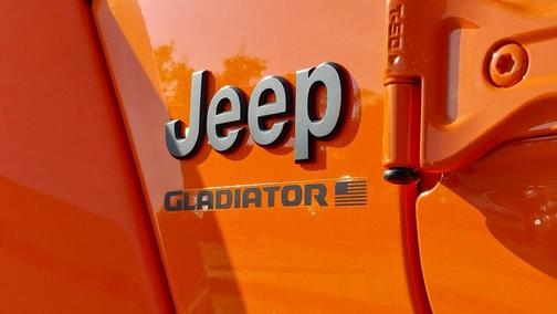 2025 Jeep Gladiator Sport