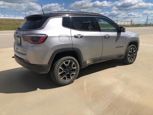 2020 Jeep Compass Trailhawk